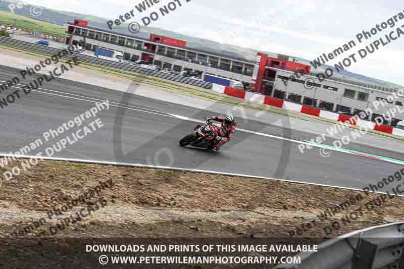 cadwell no limits trackday;cadwell park;cadwell park photographs;cadwell trackday photographs;enduro digital images;event digital images;eventdigitalimages;navarra;no limits trackdays;peter wileman photography;racing digital images;trackday digital images;trackday photos